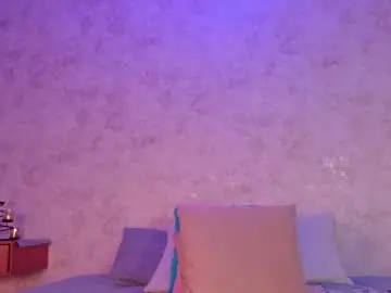 Mia_hill1_  live sex cam