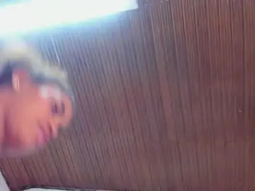 Moonrose_1  live sex cam