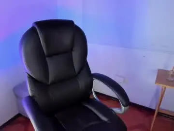 Moonrose_1  live sex cam