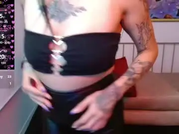 Roxanne_vale  live sex cam