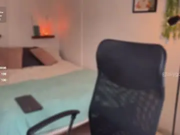 Allygonzalez18  live sex cam