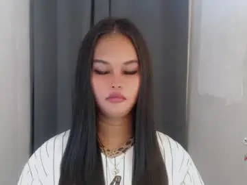 Anaruru_  live sex cam