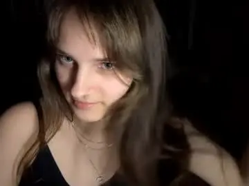 Bunnytrussel  live sex cam