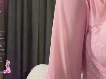 Harleyheat69  live sex cam