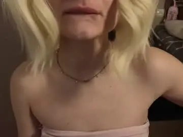 Harleyheat69  live sex cam