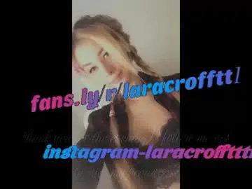 Laracroftt  live sex cam