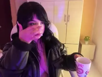 Lilith_salvatoree  live sex cam