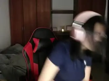 Milusolers  live sex cam