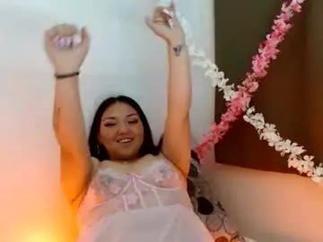 Novena_luna  live sex cam
