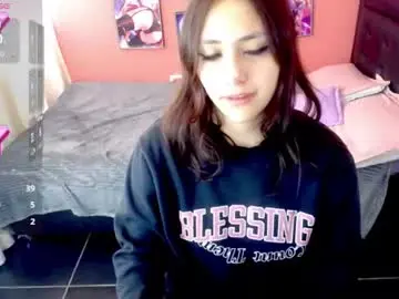 Sakuraamimi  live sex cam