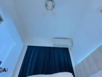 Scarlettandtom  live sex cam
