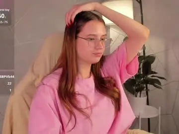 Shei1a_shy  live sex cam