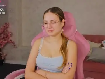 Shei1a_shy  live sex cam