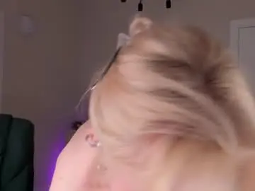 Sugar_club  live sex cam