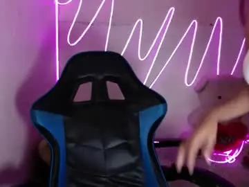 Ur_hotjessa  live sex cam