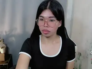 _odette22  live sex cam