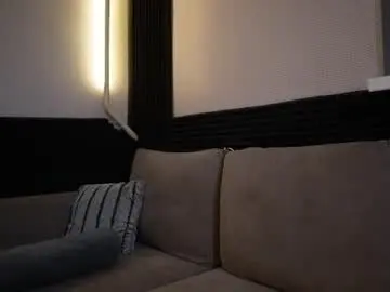 Anneverity  live sex cam