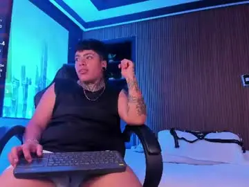 Caspermilers  live sex cam