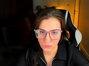 Ember_winchester  live sex cam