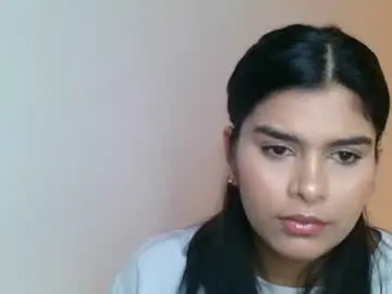 Emmie_xxx  live sex cam