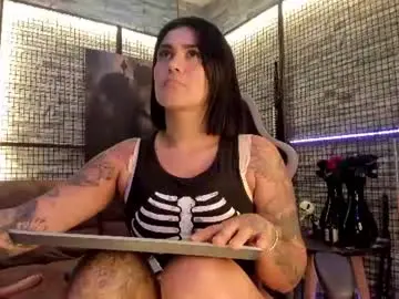 Evaa_bdsm  live sex cam
