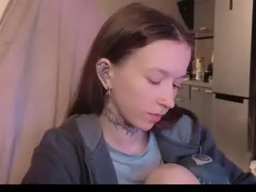 Fran_bow  live sex cam