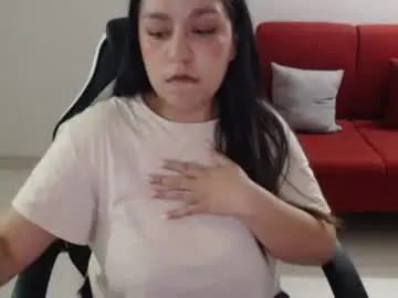 Holly_itzel  live sex cam