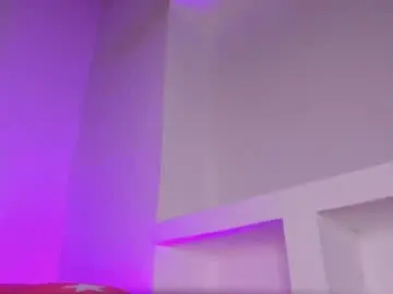 Kittystar18  live sex cam