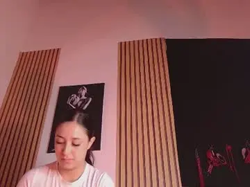 Kittystar18  live sex cam
