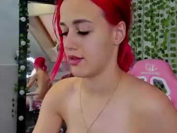 Linda_jonys  live sex cam