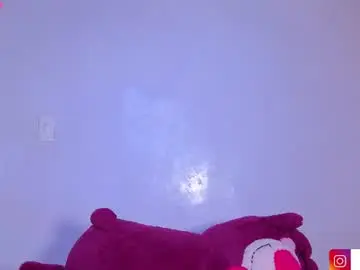 Lunnablake  live sex cam