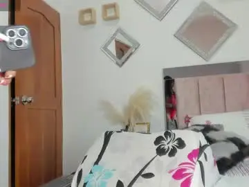 Miapearls_  live sex cam