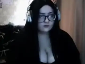 Moonfairy2  live sex cam