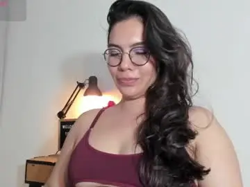 Nattytrainor  live sex cam