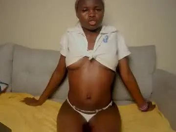 Nayela_  live sex cam