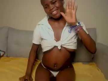 Nayela_  live sex cam