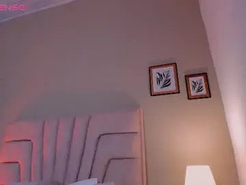Novasilk  live sex cam