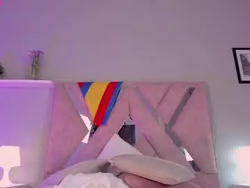 Novasilk  live sex cam