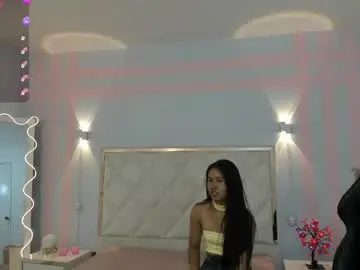 Victoria1_tay  live sex cam