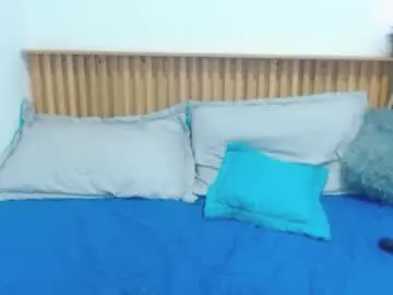 Violet_2003  live sex cam