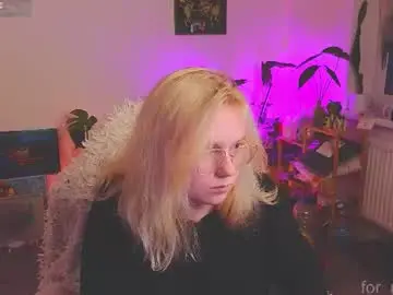 Ykwhynot1x  live sex cam