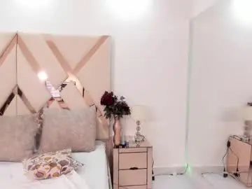 Andreabelluci  live sex cam