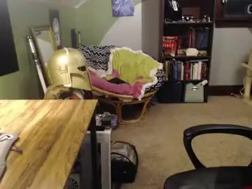 Astraeasiren  live sex cam