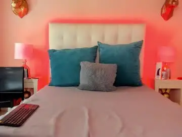 Bella_roxe  live sex cam