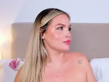 Gaiabaker  live sex cam