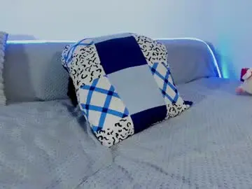 Katnis_love_  live sex cam