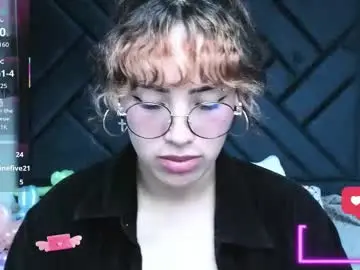 Kiara_fox__  live sex cam