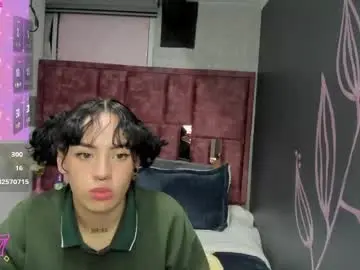 Kiara_fox__  live sex cam