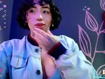 Kiara_fox__  live sex cam
