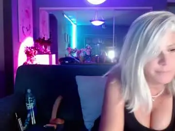 Lexi_shocker  live sex cam